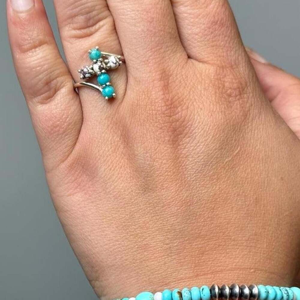 925 Sterling Silver Turquoise and Wild Horse Cross Ring